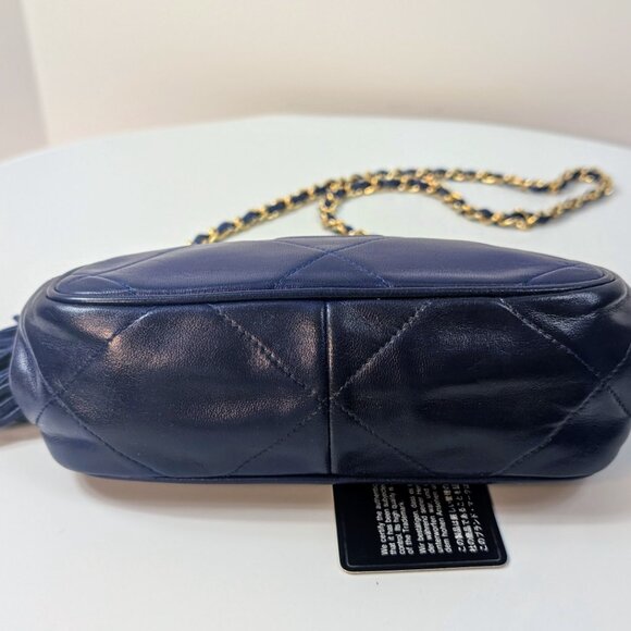 Chanel Vintage Blue Quilted Lambskin Kisslock Tassel Clutch - Picture 6 of 16